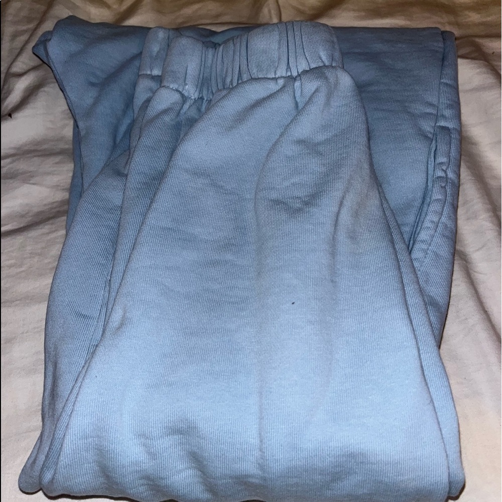 Brandy Melville/ John halt sweat pants